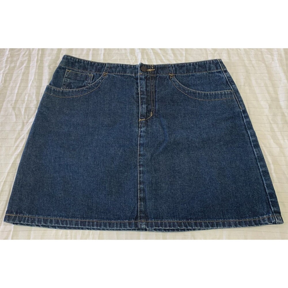 AMERICAN EAGLE OUTFITTERS WOMENS JEANS SKIRT SIZE 8